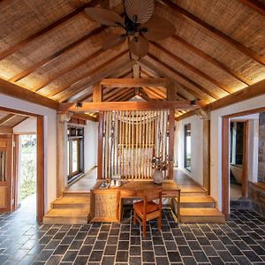 Hang Mua Ecolodge